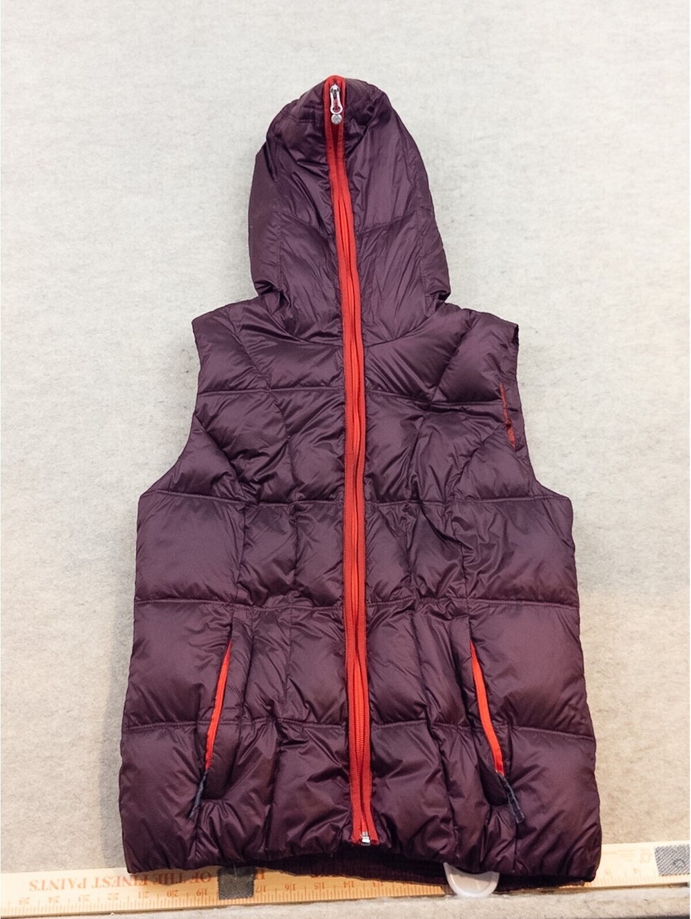 Eddie Bauer Women's Goose Down Hooded Puffer Vest Size Small